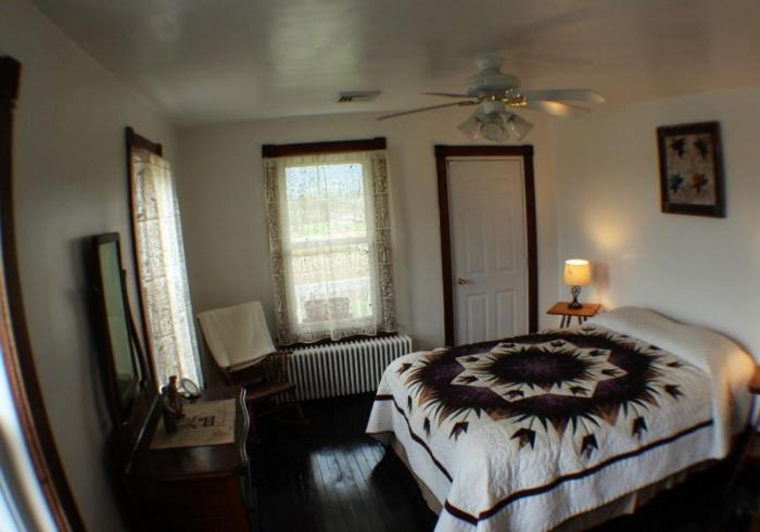 Stone Hollow Farms Bed & Breakfast Mercersburg Luaran gambar